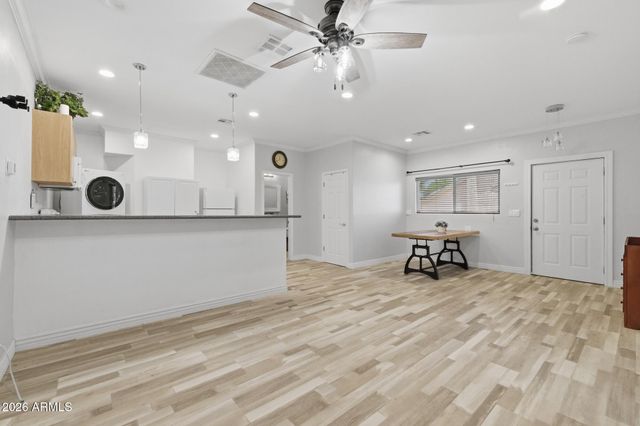 2263 E RIVERDALE Street, Mesa, AZ 85213