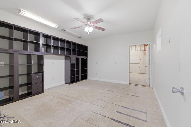 2263 E RIVERDALE Street, Mesa, AZ 85213