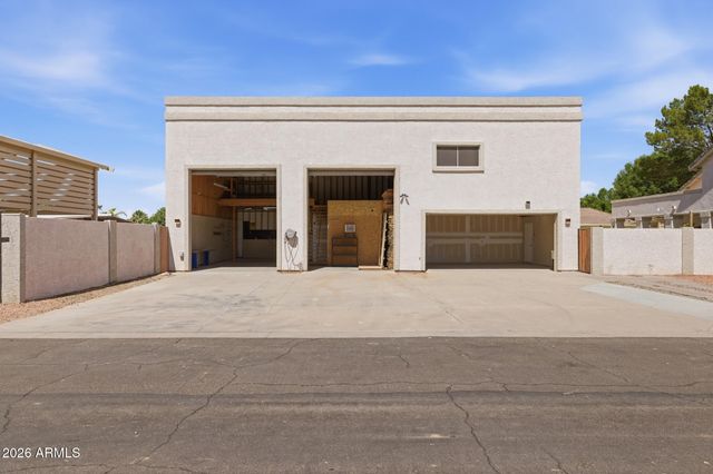 2263 E RIVERDALE Street, Mesa, AZ 85213