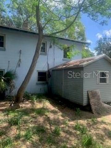 516 S EXETER STREET, Eustis, FL 32726