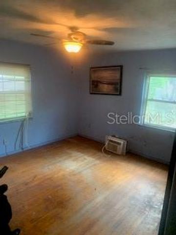 516 S EXETER STREET, Eustis, FL 32726