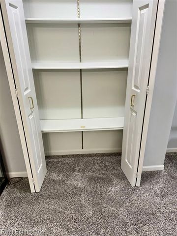 21338 Mulberry Court 52, Farmington Hills, MI 48336