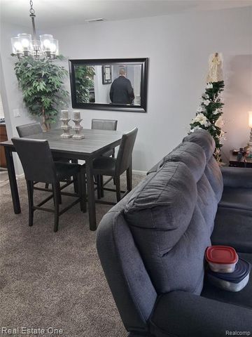 21338 Mulberry Court 52, Farmington Hills, MI 48336