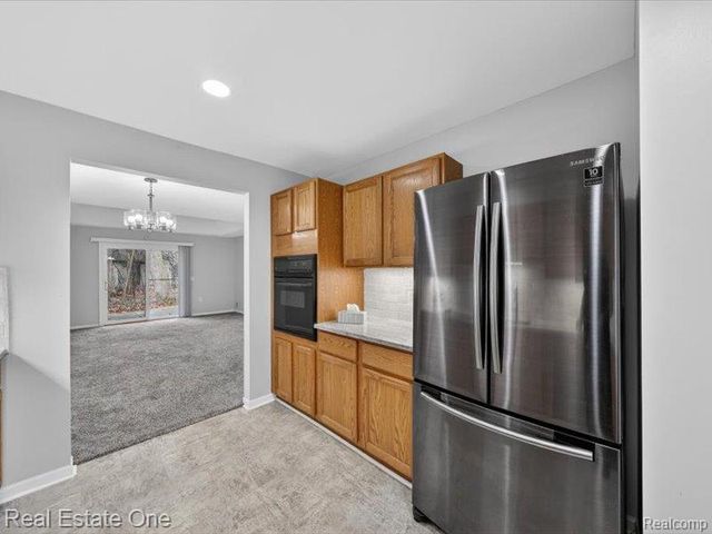 21338 Mulberry Court 52, Farmington Hills, MI 48336