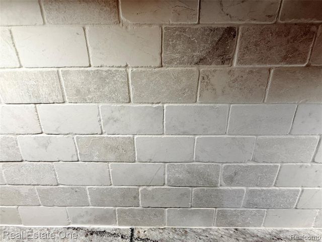 21338 Mulberry Court 52, Farmington Hills, MI 48336