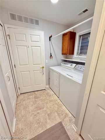 21338 Mulberry Court 52, Farmington Hills, MI 48336