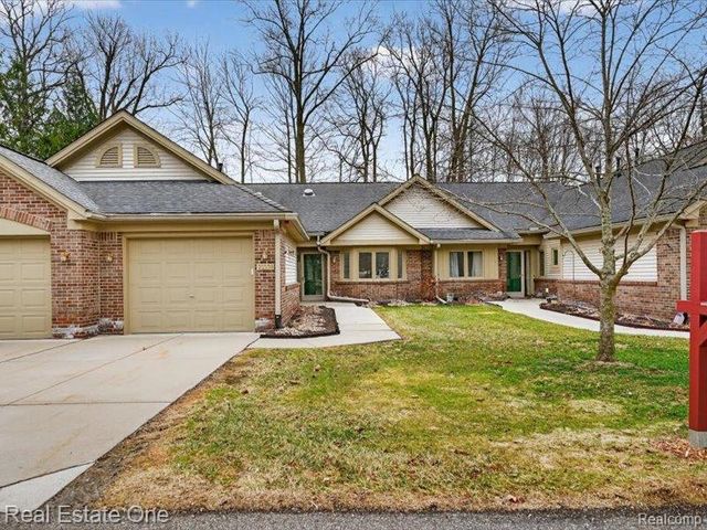 21338 Mulberry Court 52, Farmington Hills, MI 48336
