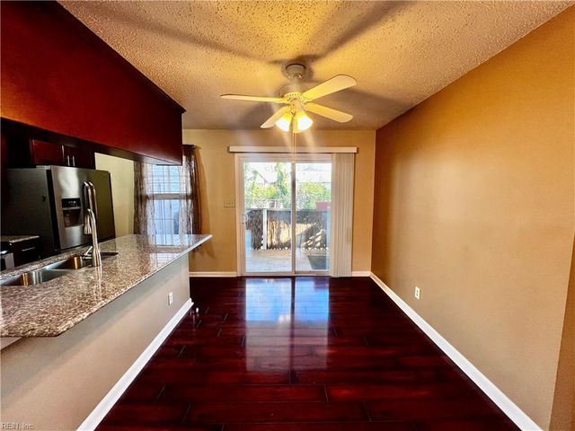 408 Sea Pointe Ct Apt 201, Virginia Beach, VA 23451