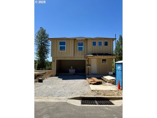 85 Nw Mawrcrest Ave, Gresham, OR 97030