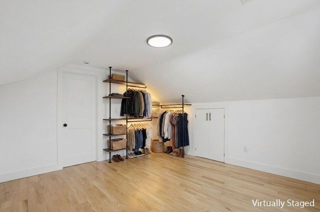 44 Lakeview Terrace, Waltham, MA 02451