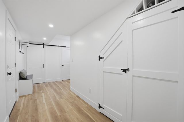 44 Lakeview Terrace, Waltham, MA 02451