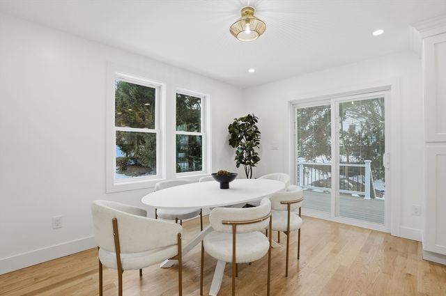 44 Lakeview Terrace, Waltham, MA 02451