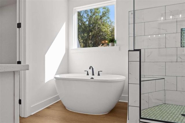 106 Maple Valley Drive, Jenkinsburg, GA 30234