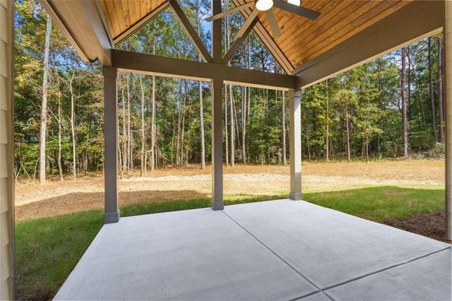 106 Maple Valley Drive, Jenkinsburg, GA 30234