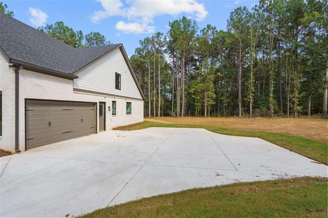 106 Maple Valley Drive, Jenkinsburg, GA 30234