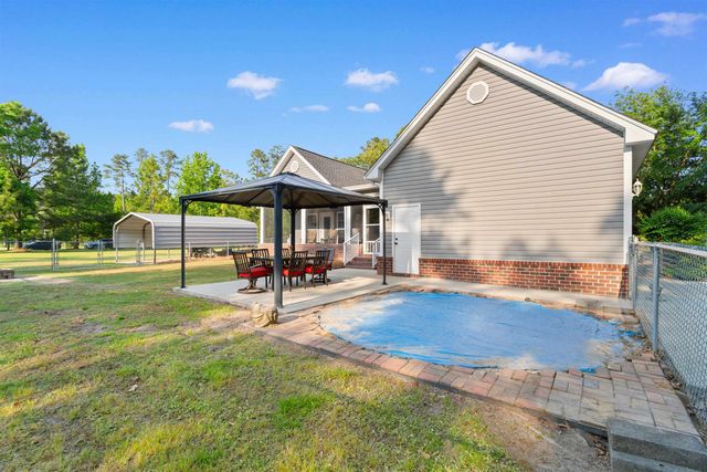 1884 Clarence Dr., Andrews, SC 29510