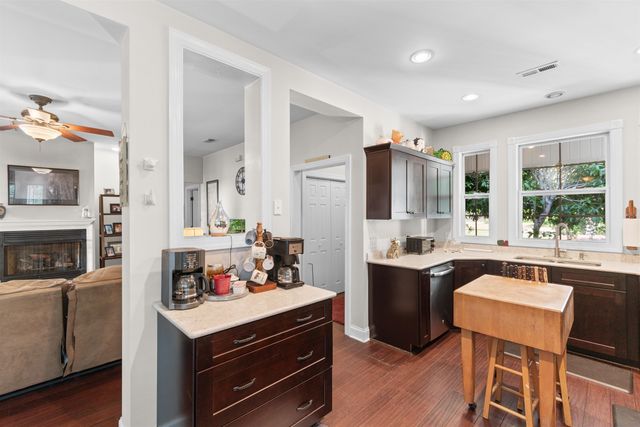 1884 Clarence Dr., Andrews, SC 29510