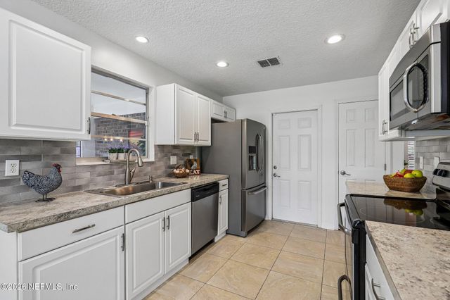 2387 PERTH Drive, Orange Park, FL 32065