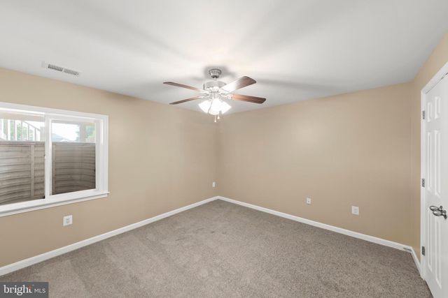 2700 LOYALTY CT, Winchester, VA 22601