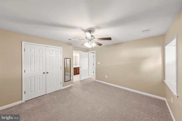 2700 LOYALTY CT, Winchester, VA 22601