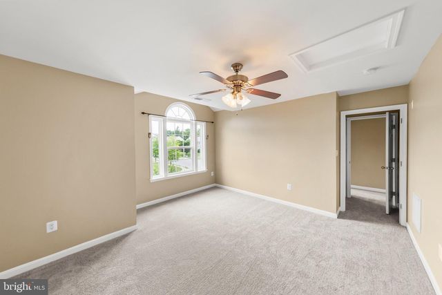 2700 LOYALTY CT, Winchester, VA 22601
