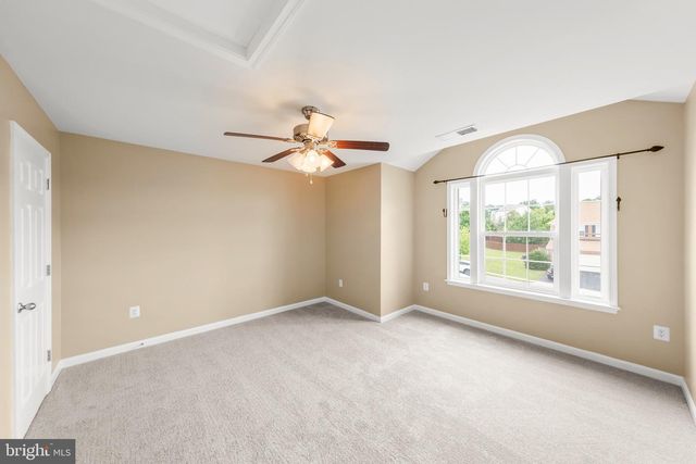 2700 LOYALTY CT, Winchester, VA 22601