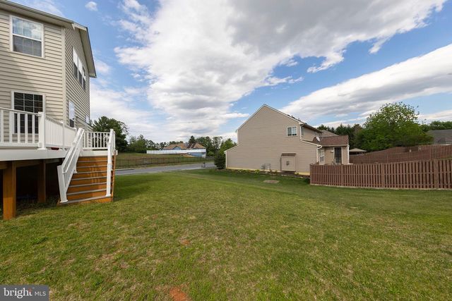 2700 LOYALTY CT, Winchester, VA 22601