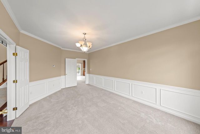 2700 LOYALTY CT, Winchester, VA 22601