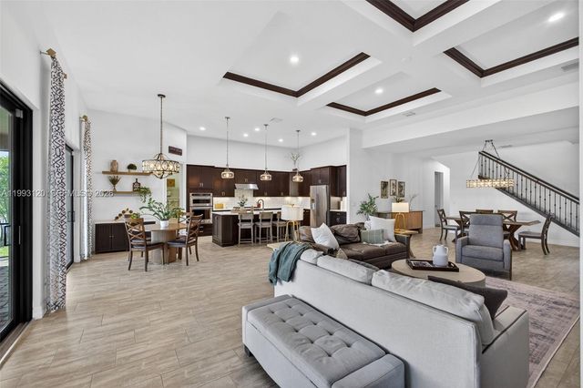 130 Blanca Isles Lane, Jupiter, FL 33478