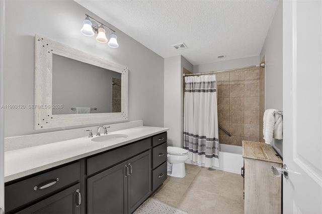 130 Blanca Isles Lane, Jupiter, FL 33478