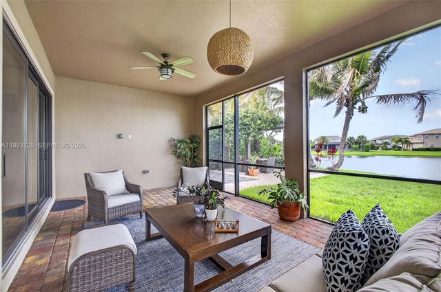 130 Blanca Isles Lane, Jupiter, FL 33478