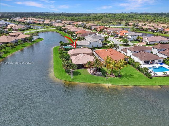 130 Blanca Isles Lane, Jupiter, FL 33478
