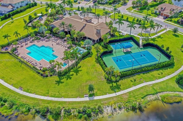 130 Blanca Isles Lane, Jupiter, FL 33478
