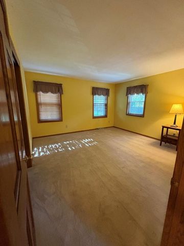 12400 N River ROAD, Mequon, WI 53092