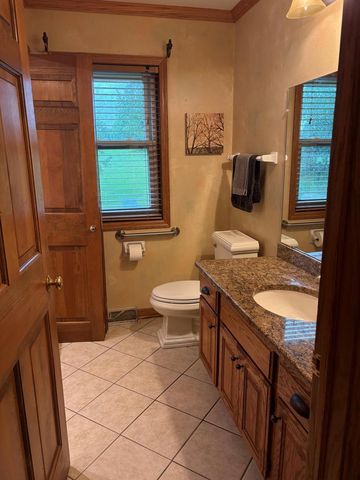 12400 N River ROAD, Mequon, WI 53092