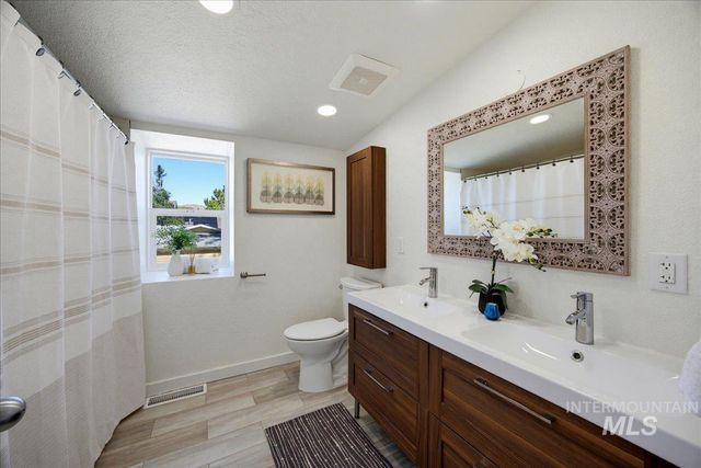 3718 N Collister Dr., Boise, ID 83703