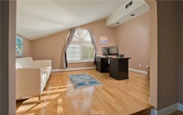 3724 Via Del Prado, Calabasas, CA 91302