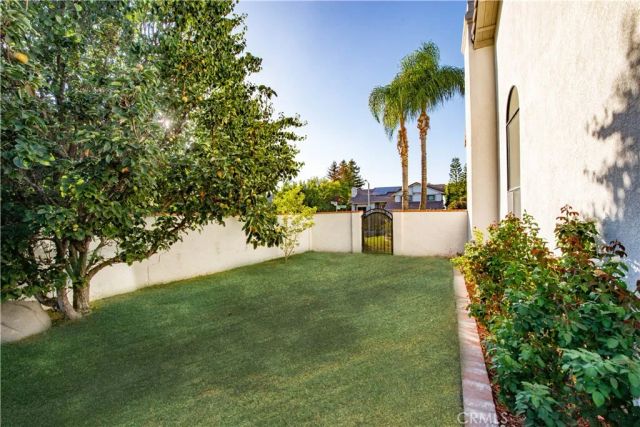 3724 Via Del Prado, Calabasas, CA 91302