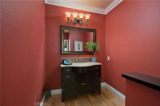 3724 Via Del Prado, Calabasas, CA 91302