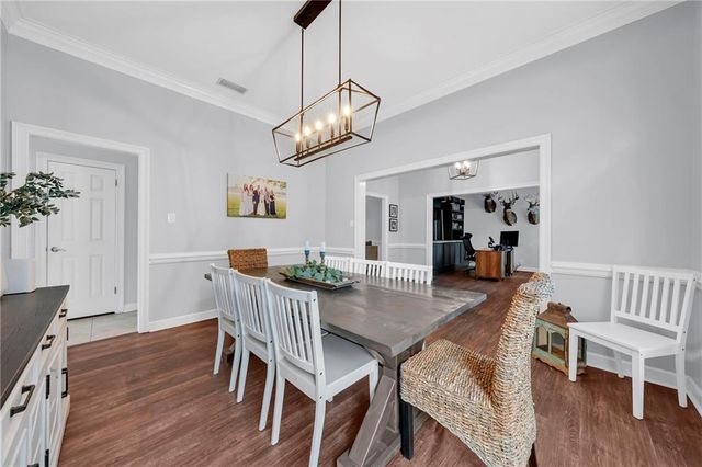 2858 Post Oak Circle, Mobile, AL 36693