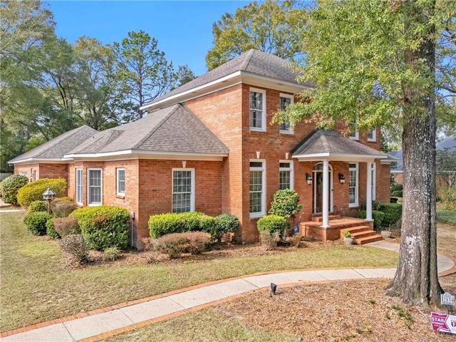 2858 Post Oak Circle, Mobile, AL 36693