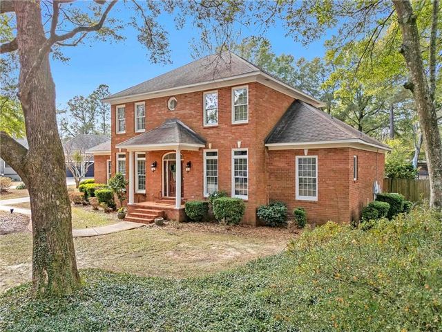 2858 Post Oak Circle, Mobile, AL 36693