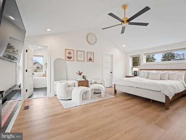 428 ROYAL BEACH RD, Pasadena, MD 21122