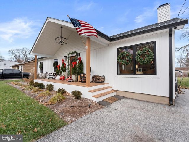 428 ROYAL BEACH RD, Pasadena, MD 21122