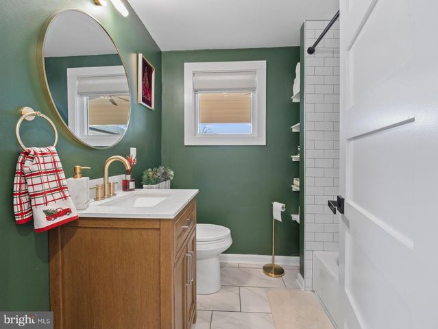 428 ROYAL BEACH RD, Pasadena, MD 21122