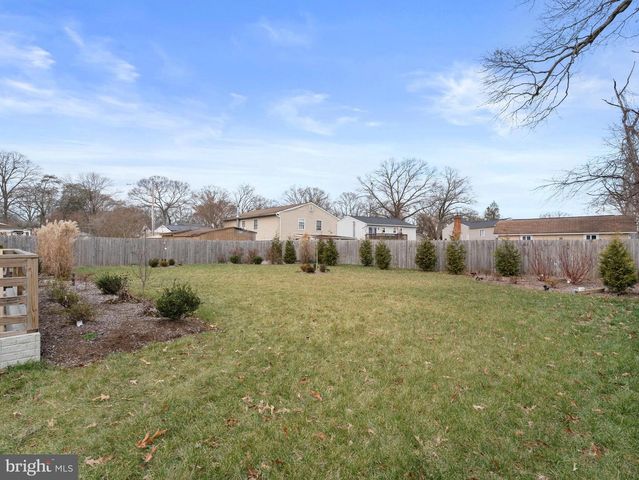 428 ROYAL BEACH RD, Pasadena, MD 21122