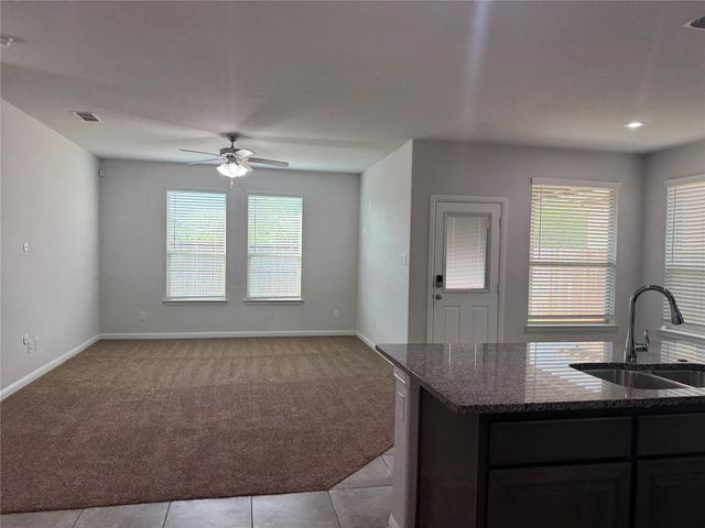 4928 Sugarcane Lane, Fort Worth, TX 76179