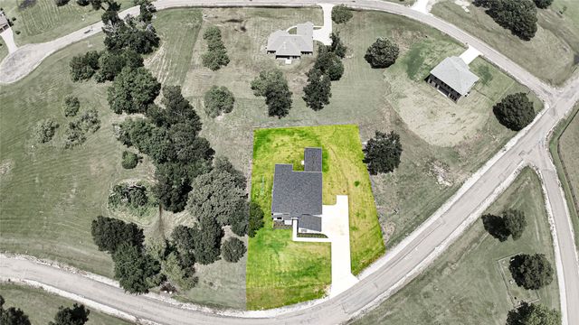 321 El Barco, Corsicana, TX 75109