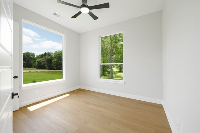 321 El Barco, Corsicana, TX 75109