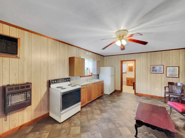 1358 Dry Branch Rd, Dixon Springs, TN 37057